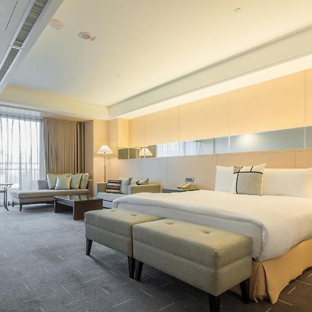 Check Inn Select Taichung Dadun Buitenkant foto